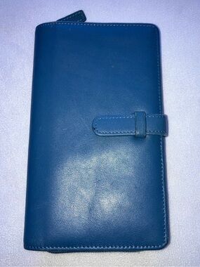 Levenger Wallet Blue leather